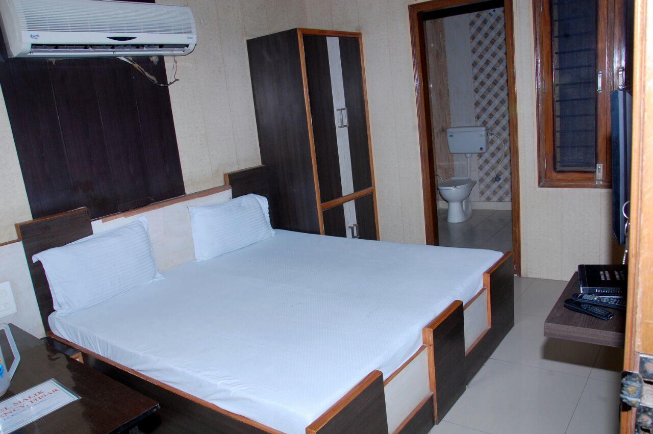 Malik Residency Otel Hisār Dış mekan fotoğraf